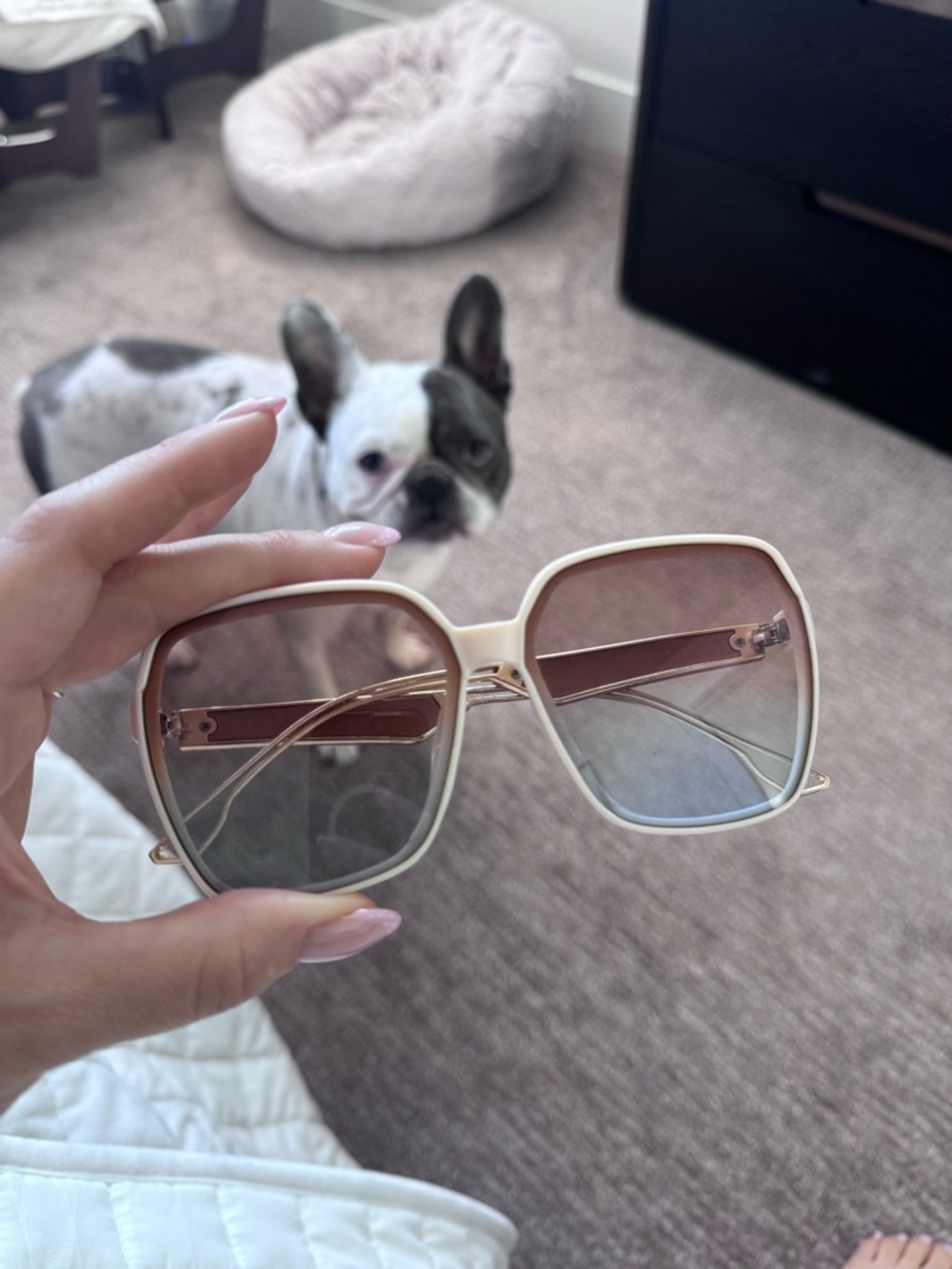 Women's Oversized Square Sunglasses - Beige Gradient